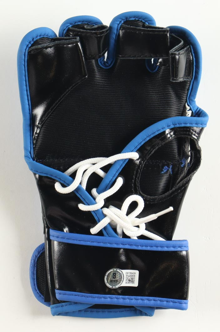 Royce Gracie Signed Pride Fighting Glove (Beckett)