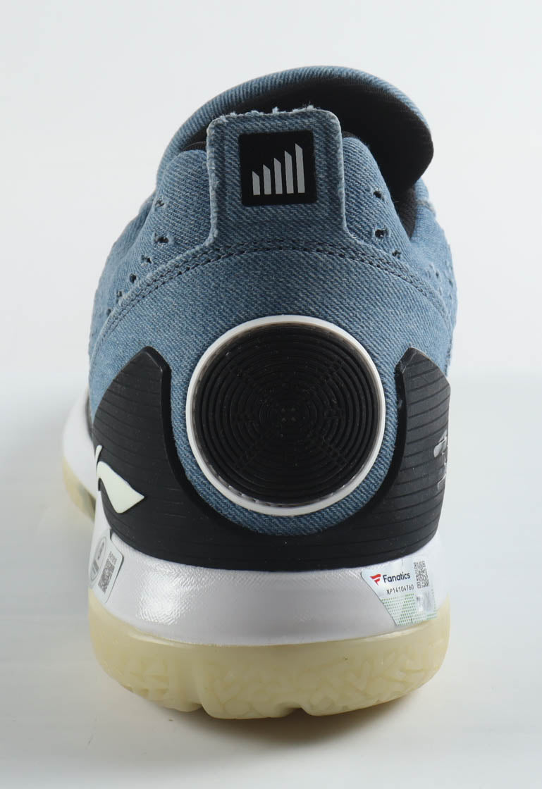 Dwyane Wade Autographed Li-Ning Basketball Shoe | Fanatics & Beckett Certified | NBA Hall of Fame Memorabilia