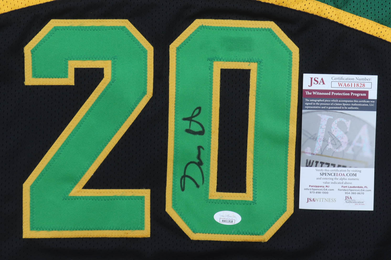Gary Payton Signed Jersey