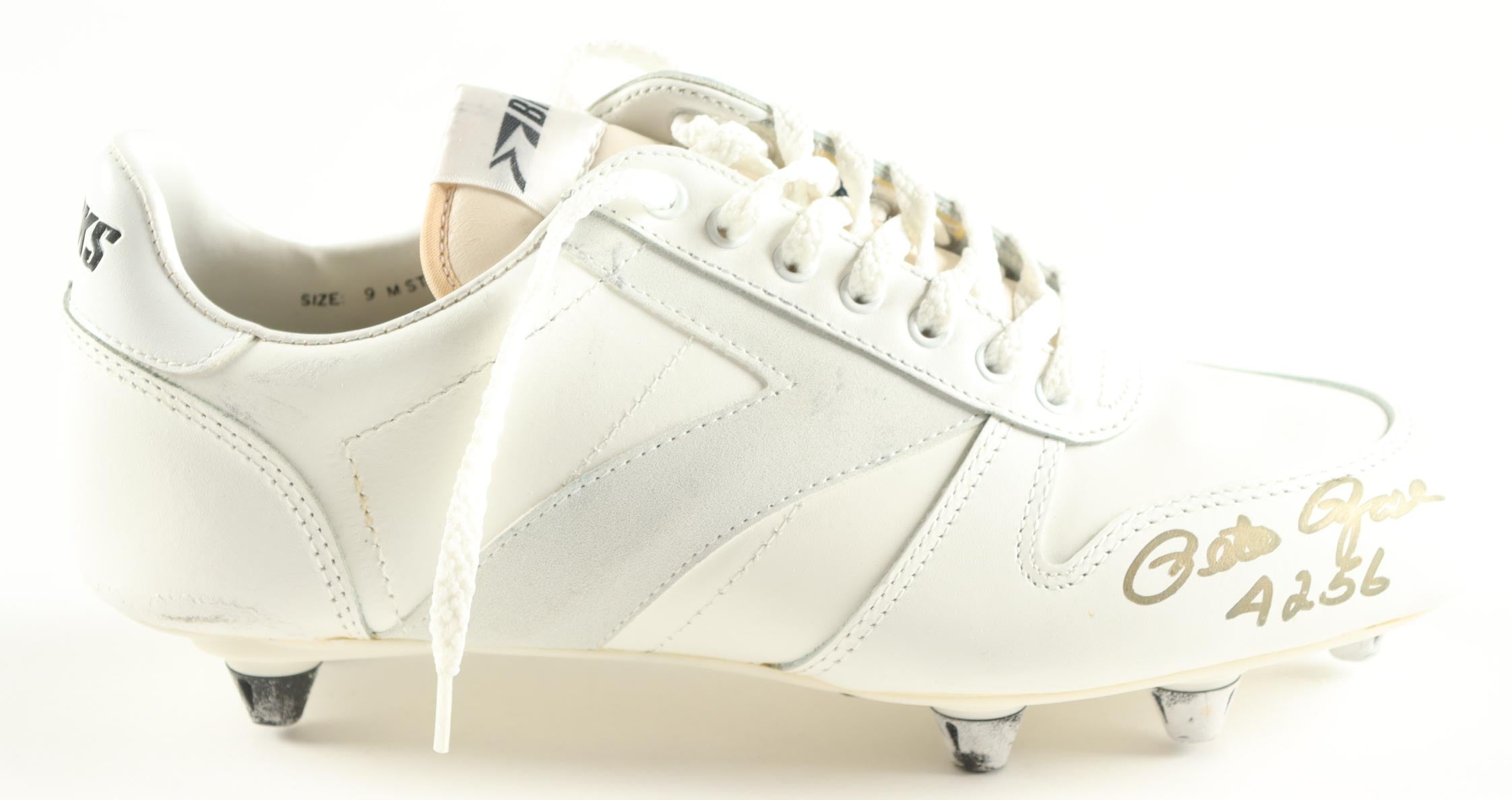 Pete Rose Signed Brooks Baseball Cleat Inscribed "4256" with Display Case (PSA)